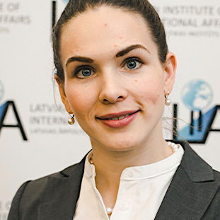 UNA ALEKSANDRA BĒRZIŅA-ČERENKOVA